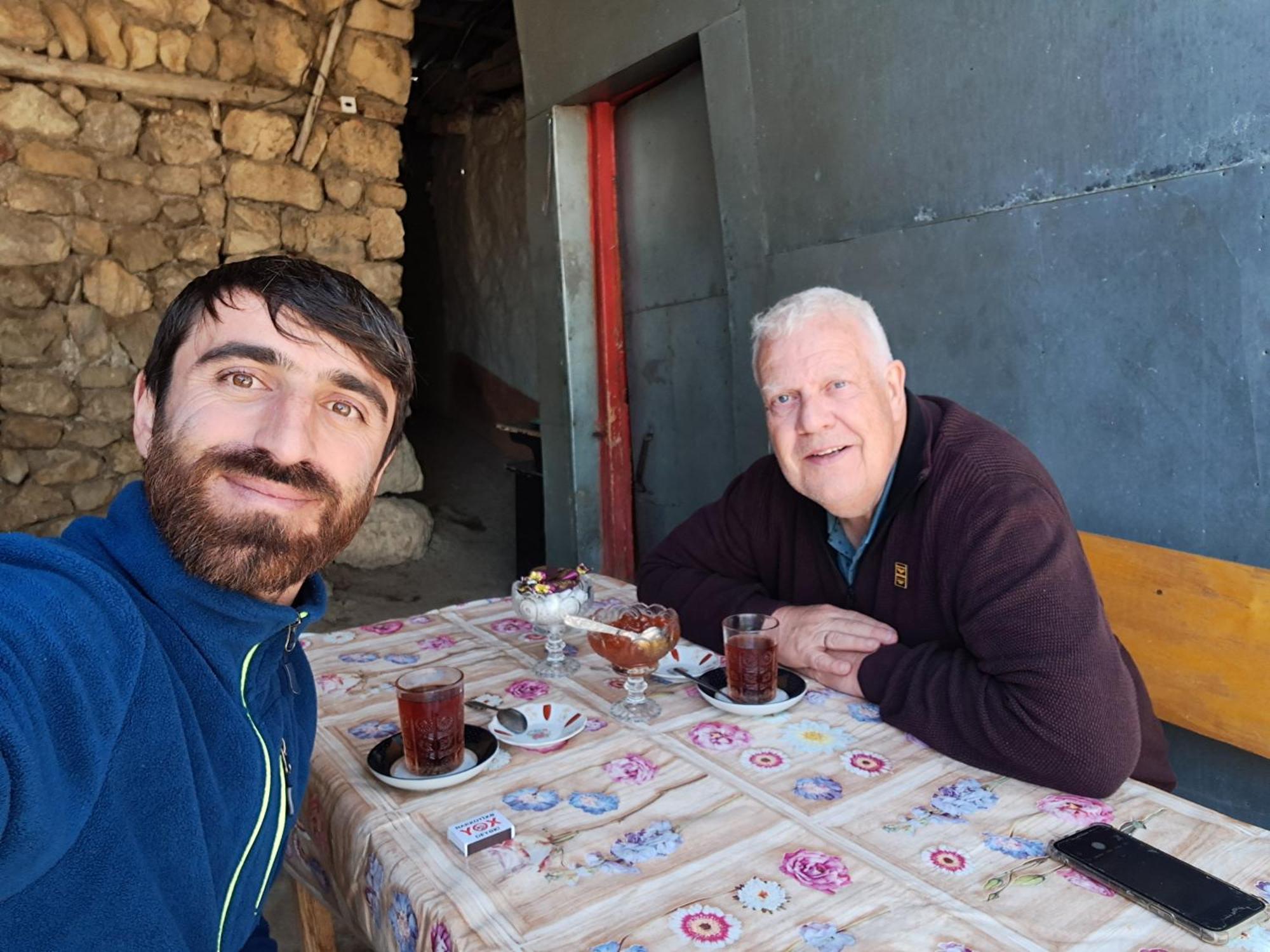 Xinaliq Khinalig Izzet'S Riverside Home Stay 외부 사진
