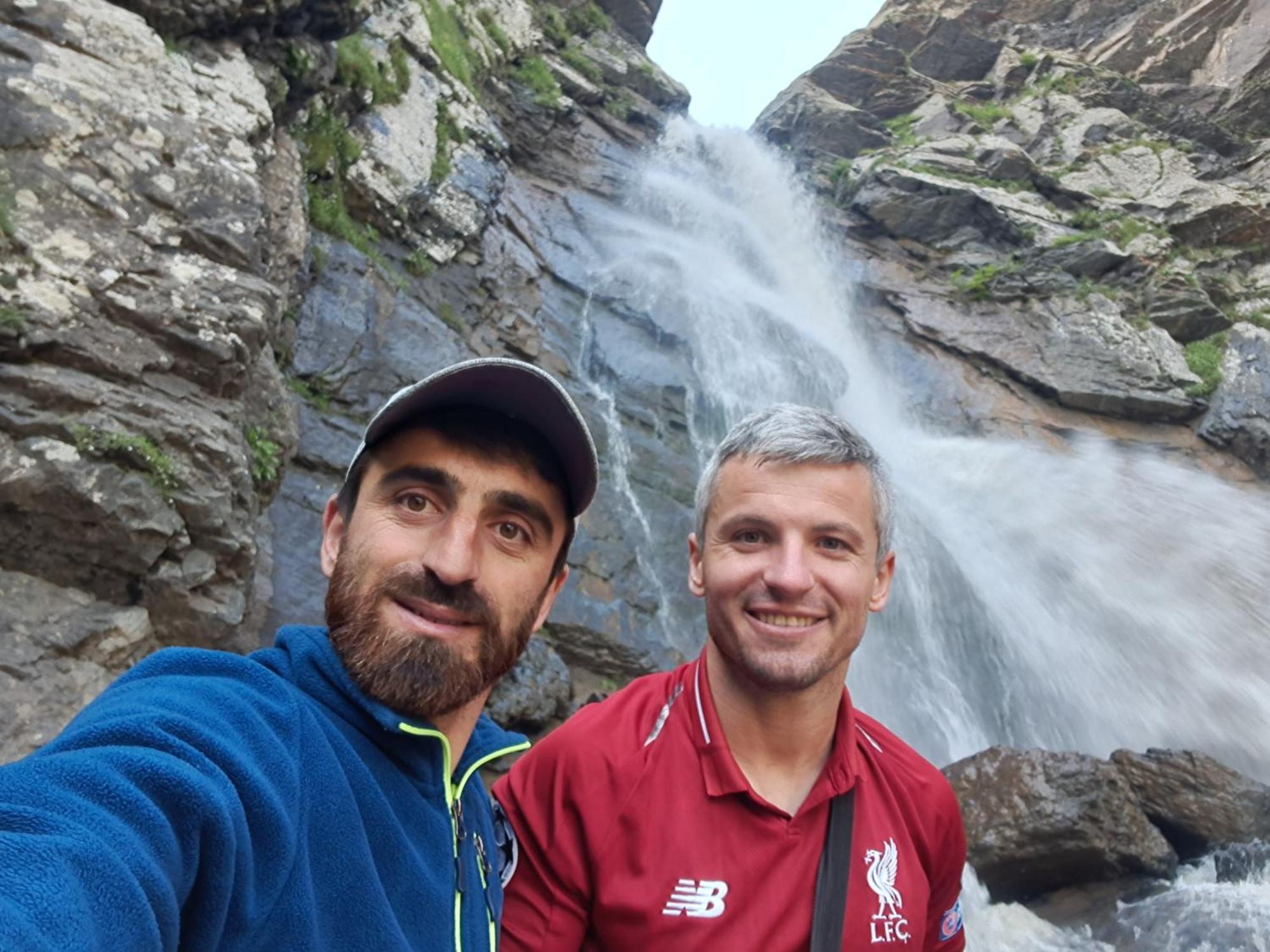 Xinaliq Khinalig Izzet'S Riverside Home Stay 외부 사진
