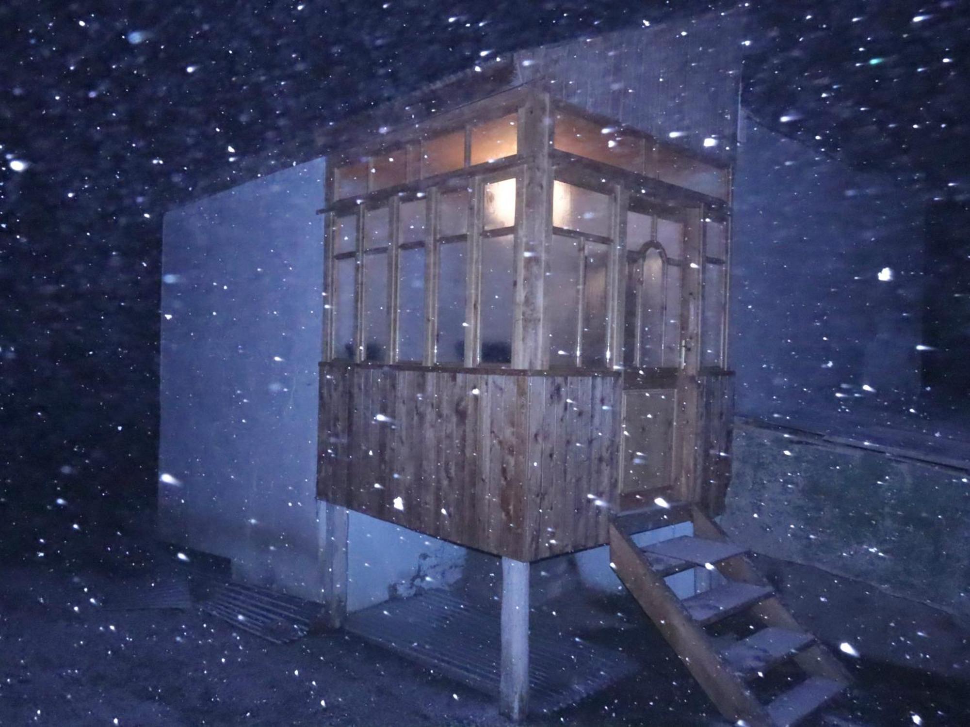 Xinaliq Khinalig Izzet'S Riverside Home Stay 외부 사진
